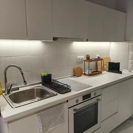 Ipokratio Loft - 2 Min To Metro & Ipokratio Hospital Thessaloniki